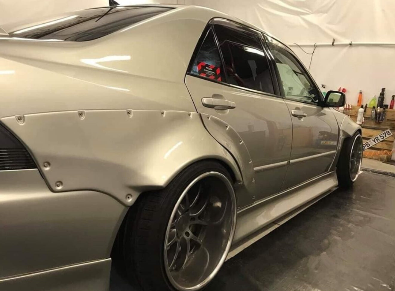 TOYOTA ALTEZZA WIDEBODY 35MM FRONT AND 65MM REAR FENDERS