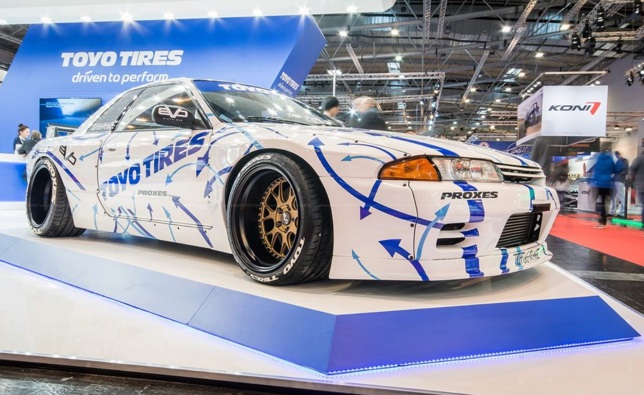 NISSAN R32 GTR LUXURY SPORTS ROCKET BUNNY STYLE WIDE BODY KIT