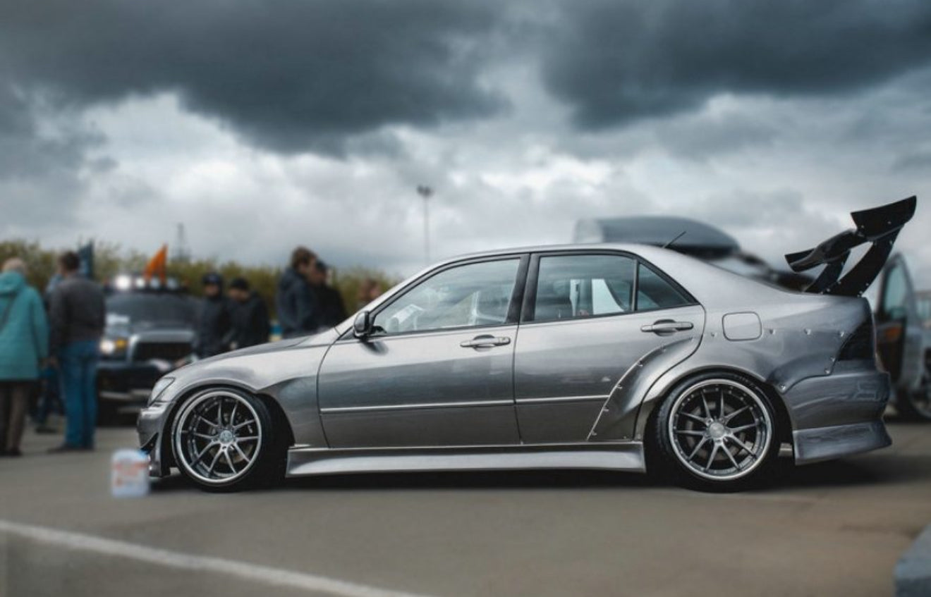 TOYOTA ALTEZZA WIDEBODY 35MM FRONT AND 65MM REAR FENDERS